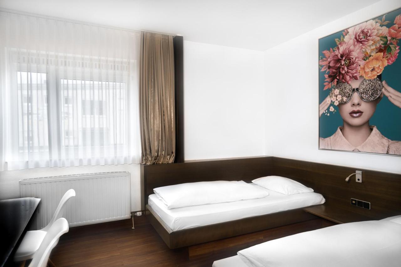 Stadthotel Heilbronn Esterno foto
